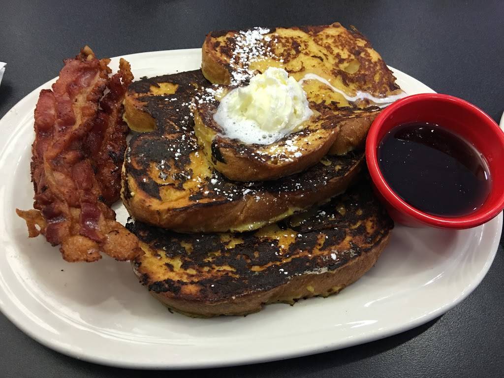 Friendlys Clifton Park 12065 | restaurant | 815 NY-146, Clifton Park, NY 12065, USA | 5183711273 OR +1 518-371-1273