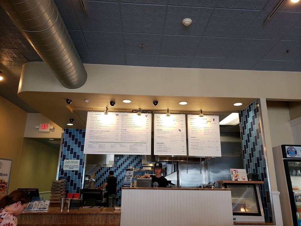 Elevation Burger | restaurant | RYE RIDGE SOUTH SHOPPING CENTER, 176 S Ridge St, Port Chester, NY 10573, USA | 9143056700 OR +1 914-305-6700