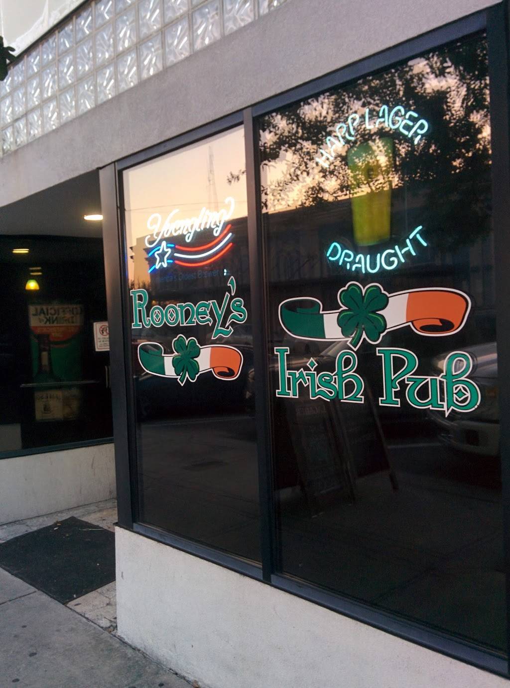 Rooneys Irish Pub | restaurant | 1316 27th Ave, Gulfport, MS 39501, USA | 2288680110 OR +1 228-868-0110