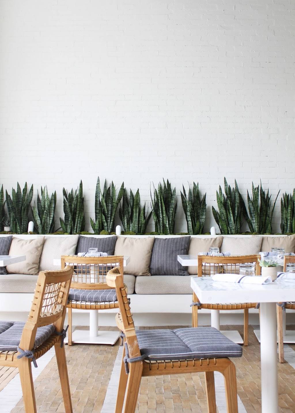 Gratitude Kitchen & Bar | restaurant | 419 N Canon Dr, Beverly Hills, CA 90210, USA | 4243891850 OR +1 424-389-1850