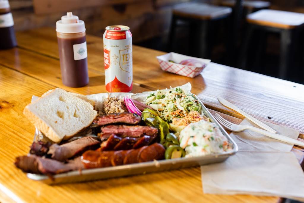 Juicy Pig Barbecue | restaurant | 708 N Locust St, Denton, TX 76201, USA | 9403870708 OR +1 940-387-0708