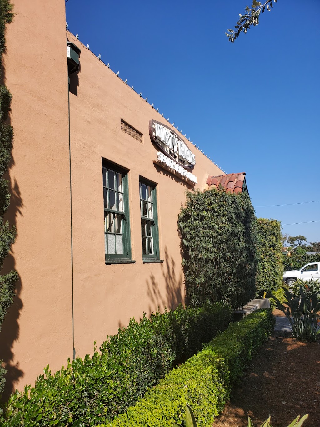 Dirty Birds Liberty Station | restaurant | 2970 Truxtun Rd #9, San Diego, CA 92106, USA | 6197567576 OR +1 619-756-7576