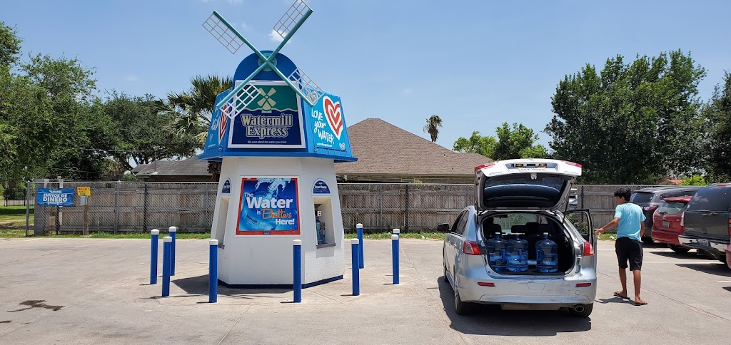 MINIMAX # 4 And Meat Market | restaurant | 6215 N Doffing Rd, Mission, TX 78574, USA | 9565855705 OR +1 956-585-5705