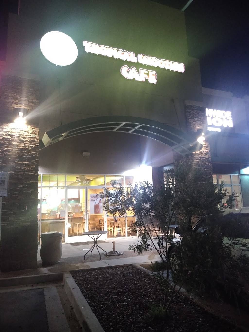 Tropical Smoothie Cafe | restaurant | 1640 E Camelback Rd Suite #150, Phoenix, AZ 85016, USA | 6022741180 OR +1 602-274-1180