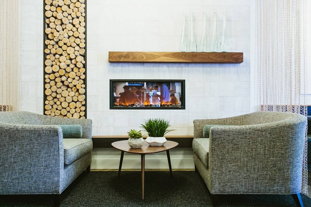 Carillon Kitchen | restaurant | 2240 Carillon Point, Kirkland, WA 98033, USA | 4257396363 OR +1 425-739-6363