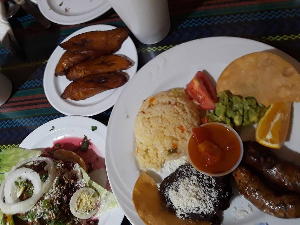 Mi Cocinita Chapina | restaurant | 1325 Venice Blvd, Los Angeles, CA 90006, USA | 2133811768 OR +1 213-381-1768