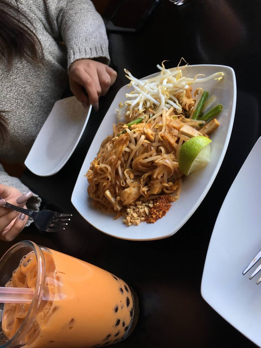 9Siam Thai Cuisine | restaurant | 6419 Vineland Ave, North Hollywood, CA 91606, USA | 8189804545 OR +1 818-980-4545