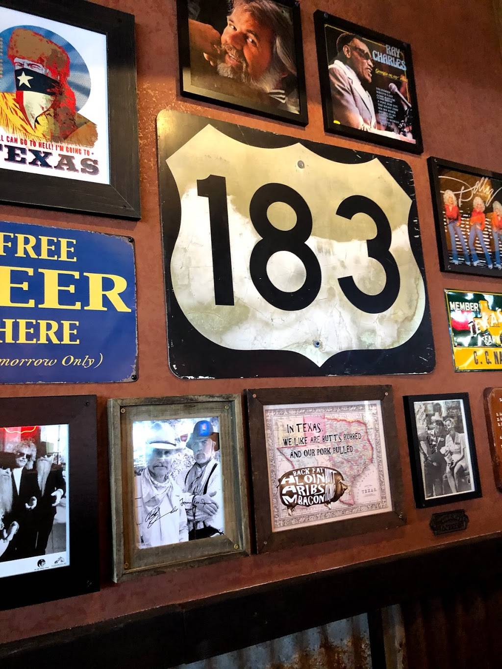 Stiles Switch BBQ | restaurant | 800 W Whitestone Blvd Suite A-1, Cedar Park, TX 78613, USA | 5123053611 OR +1 512-305-3611