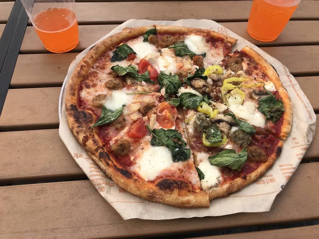 Blaze Pizza | meal takeaway | 13317 Shelbyville Rd, Louisville, KY 40223, USA | 5024969209 OR +1 502-496-9209
