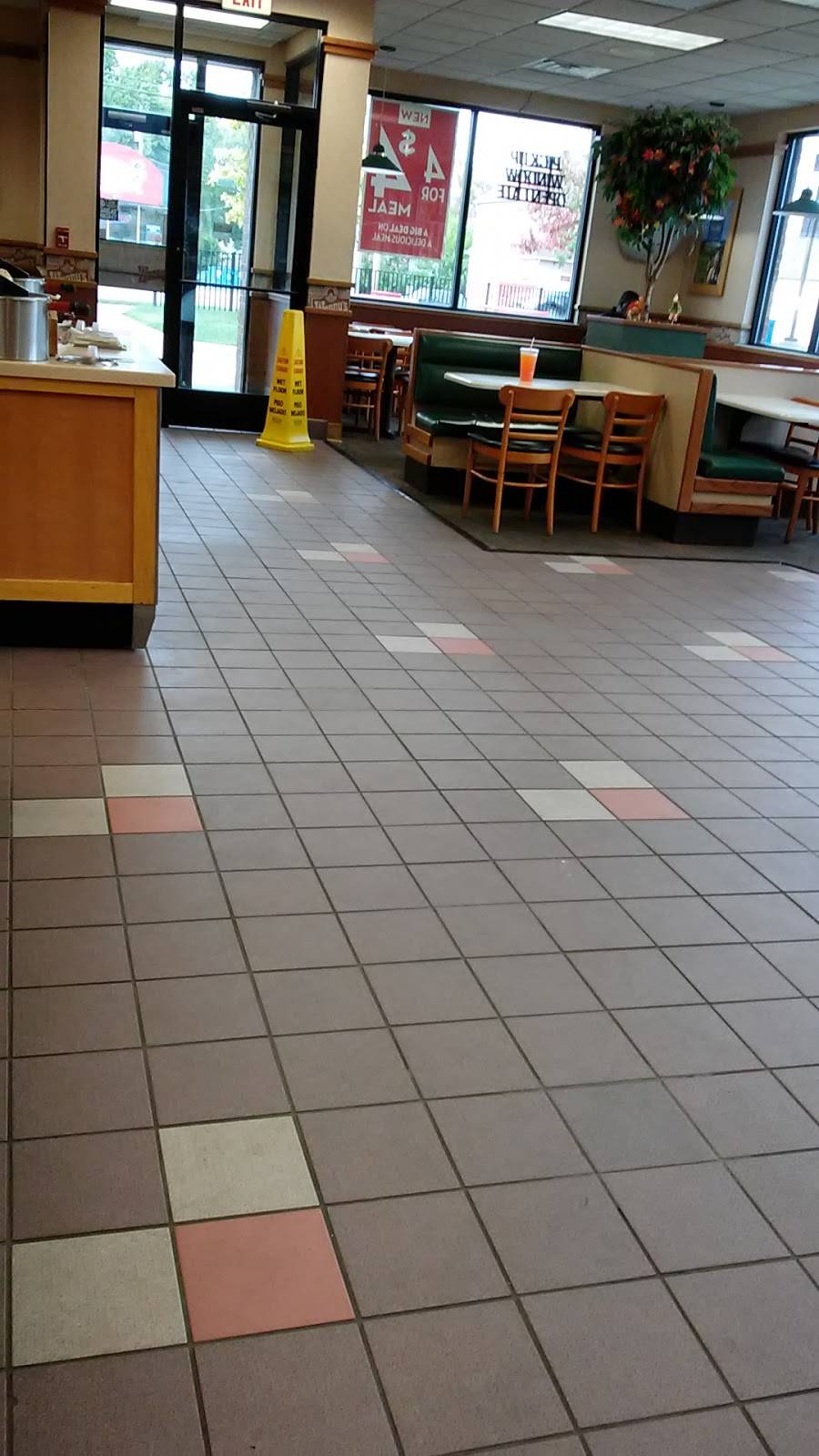 Wendys | restaurant | 525 Cleveland St, Elyria, OH 44035, USA | 4403658805 OR +1 440-365-8805