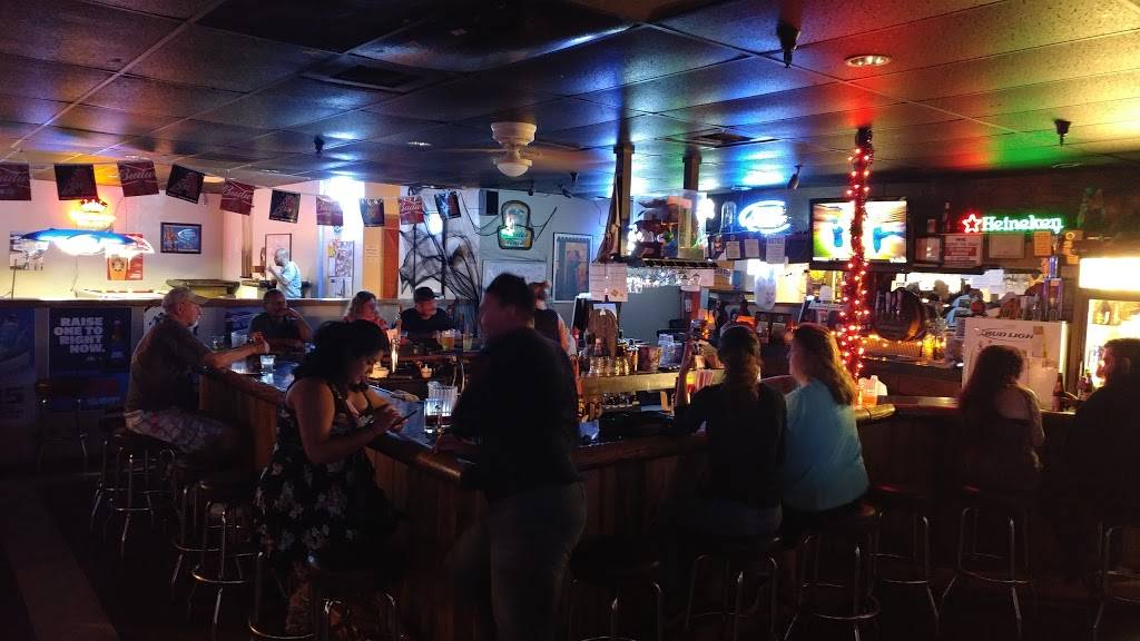 Brats Bar & Grill | restaurant | 5975 W Western Way Cir, Tucson, AZ 85713, USA | 5205780341 OR +1 520-578-0341