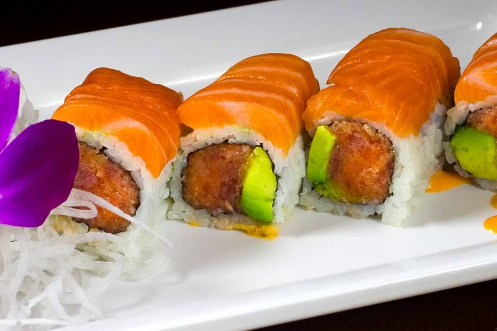 Yama Sushi | restaurant | 100 U.S. 9, Manalapan Township, NJ 07726, USA | 7324146788 OR +1 732-414-6788