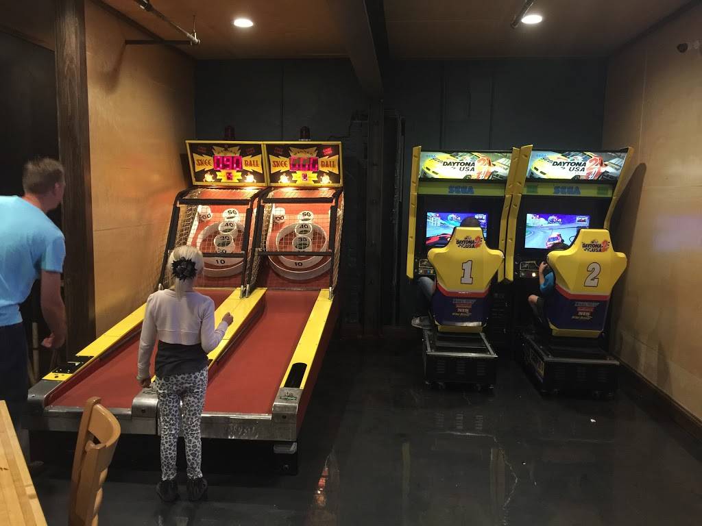 The Peddler | restaurant | 835 3rd Ave, Huntington, WV 25701, USA | 3046910415 OR +1 304-691-0415