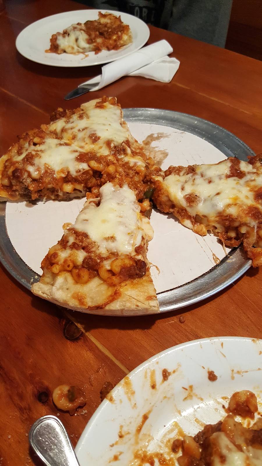 Statz Restaurant and Lounge | restaurant | 341 N Main St, North Brookfield, MA 01535, USA | 5088677204 OR +1 508-867-7204