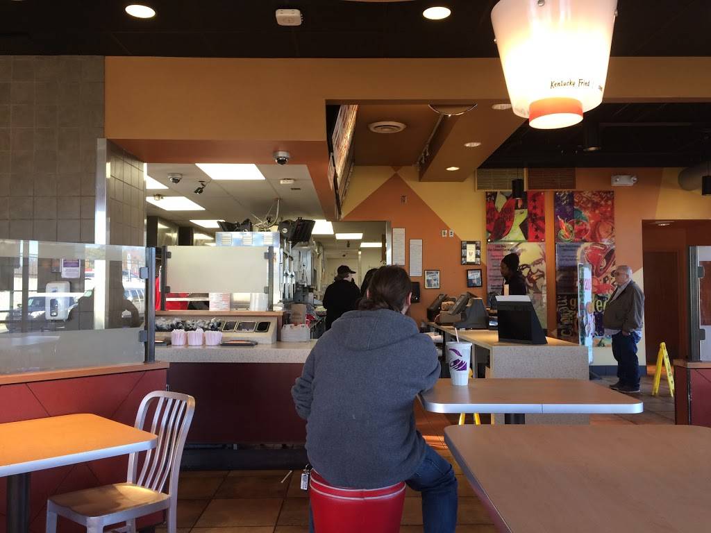 KFC | restaurant | 5540 University Pointe Blvd, Charlotte, NC 28262, USA | 7045102228 OR +1 704-510-2228