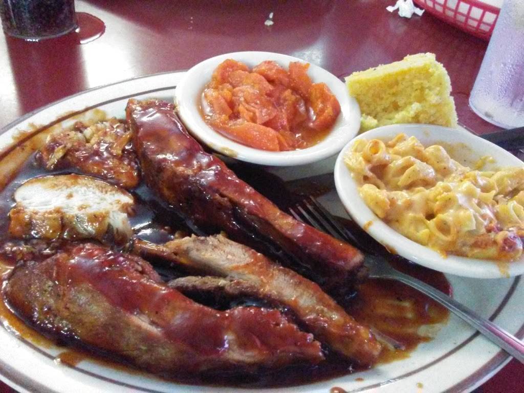 Dolls Kitchen | restaurant | 4795 E McKinley Ave, Fresno, CA 93721, USA | 5594128636 OR +1 559-412-8636