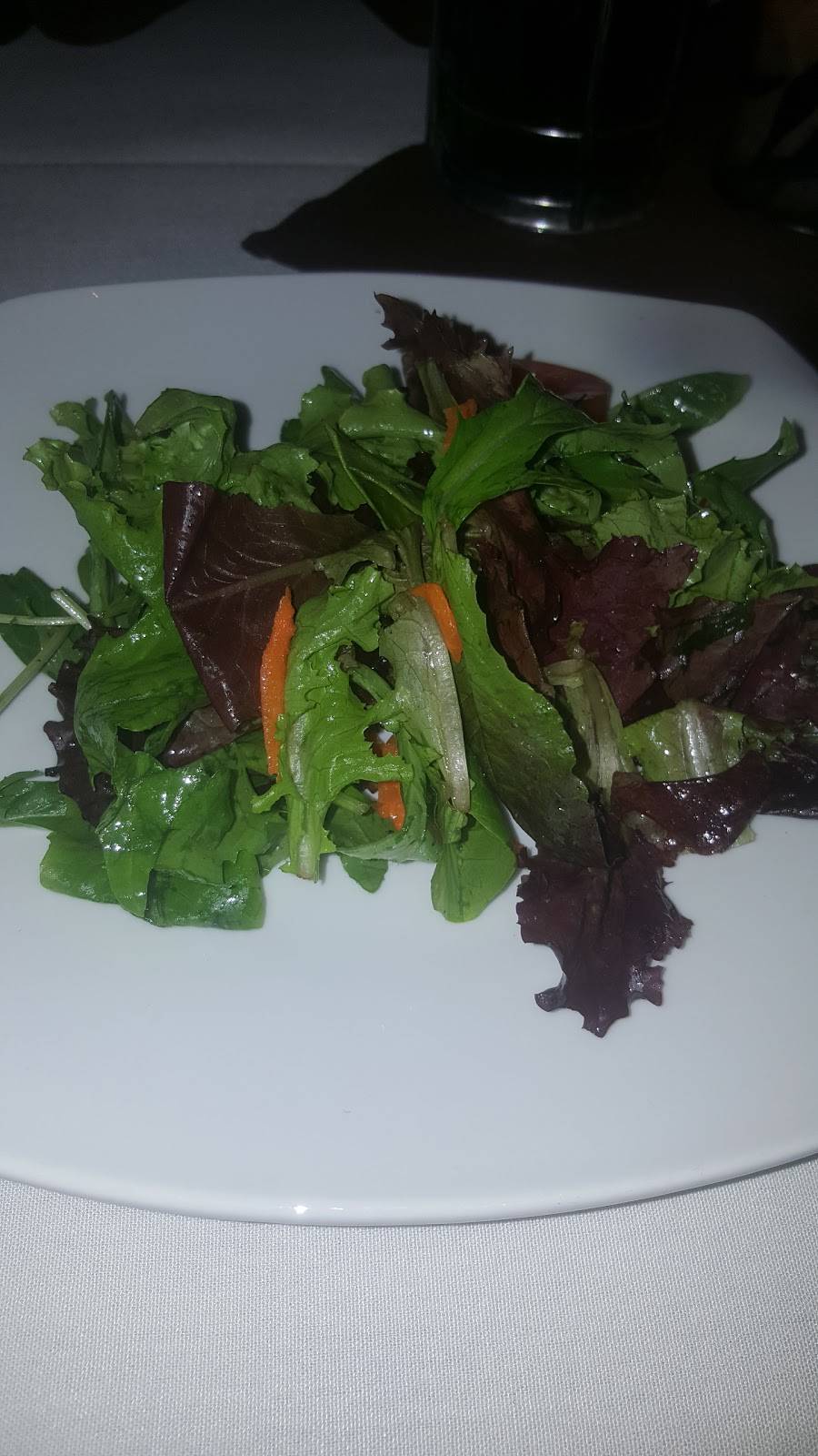 Lamore Italian Restaurant | restaurant | 3159 E Lincoln Dr, Phoenix, AZ 85016, USA | 6023813159 OR +1 602-381-3159