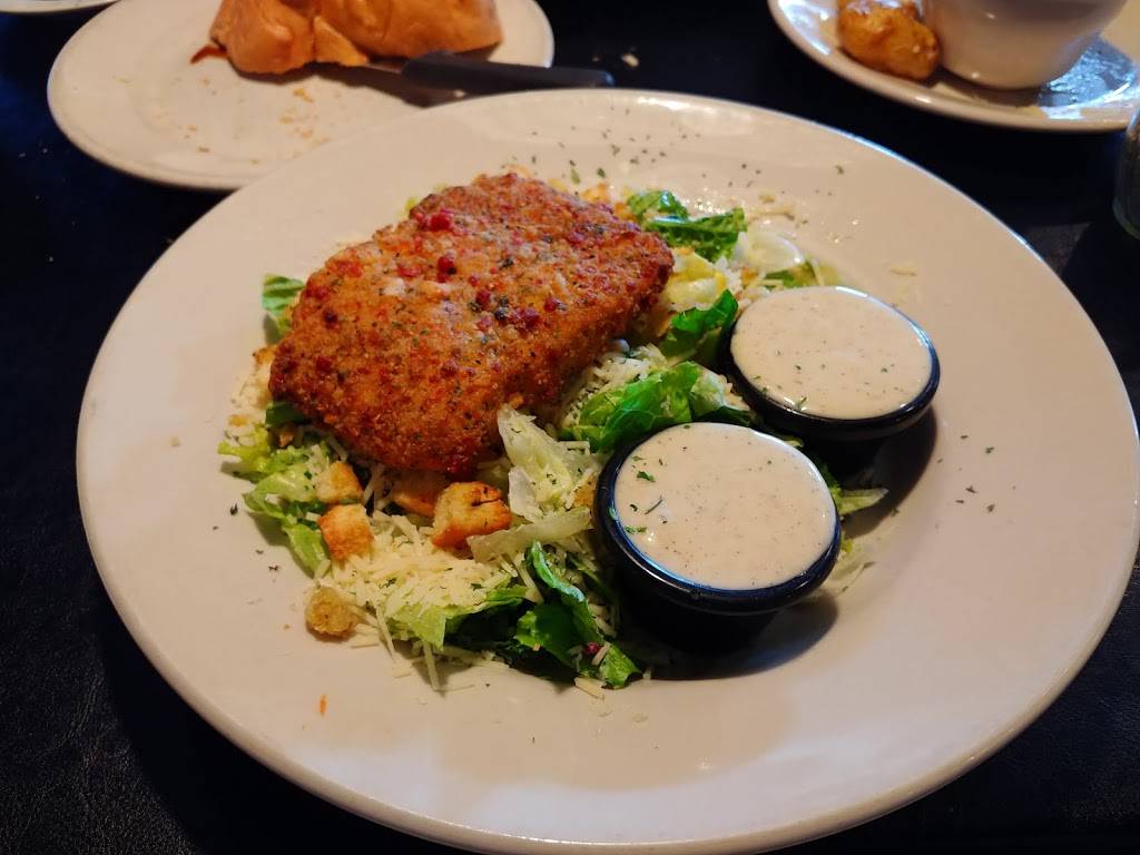 Olive Pit A Pasta House | restaurant | 905 Mineral Wells Ave, Paris, TN 38242, USA | 7316425030 OR +1 731-642-5030