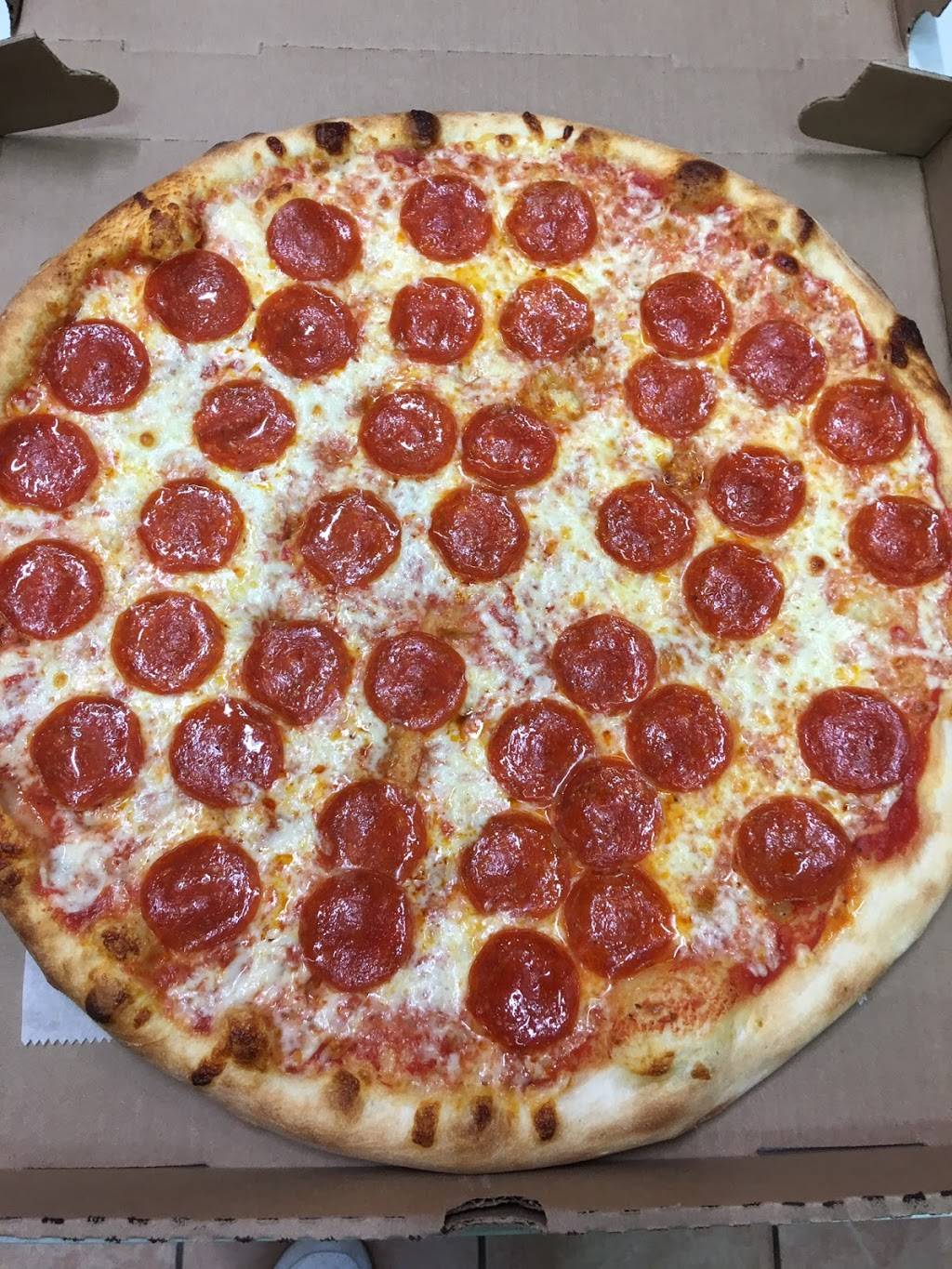 Papas Express Marcellus | meal delivery | 18 W Main St, Marcellus, NY 13108, USA | 3156737347 OR +1 315-673-7347