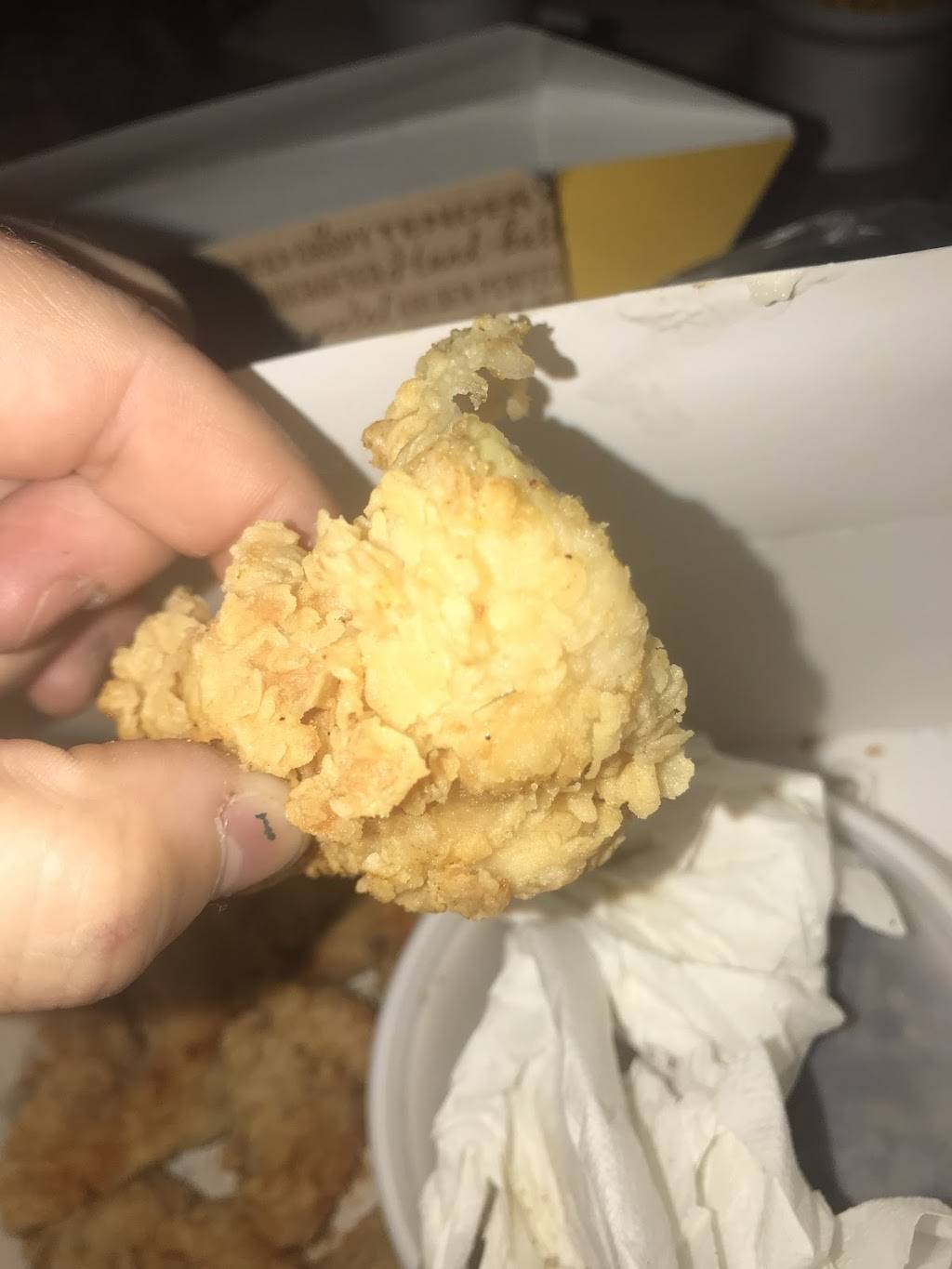 Golden Chick | meal takeaway | 4315 S Gevers St, San Antonio, TX 78223, USA | 2105322037 OR +1 210-532-2037