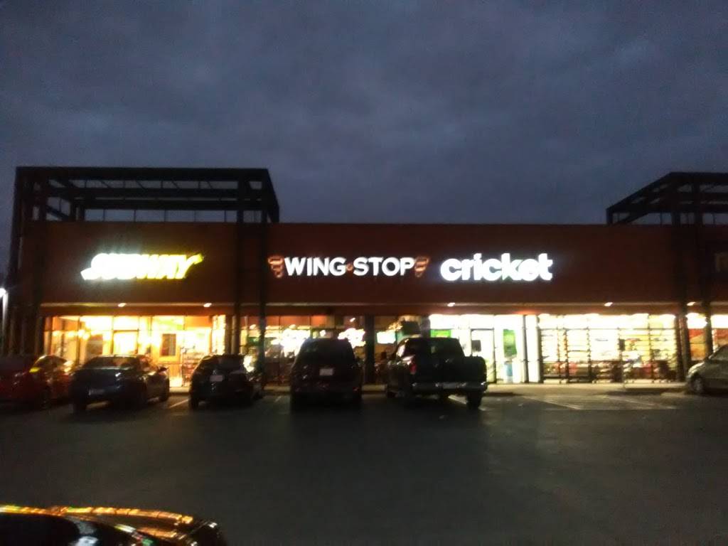 Wingstop | restaurant | 4622 W Commerce St #102, San Antonio, TX 78237, USA | 2104329464 OR +1 210-432-9464