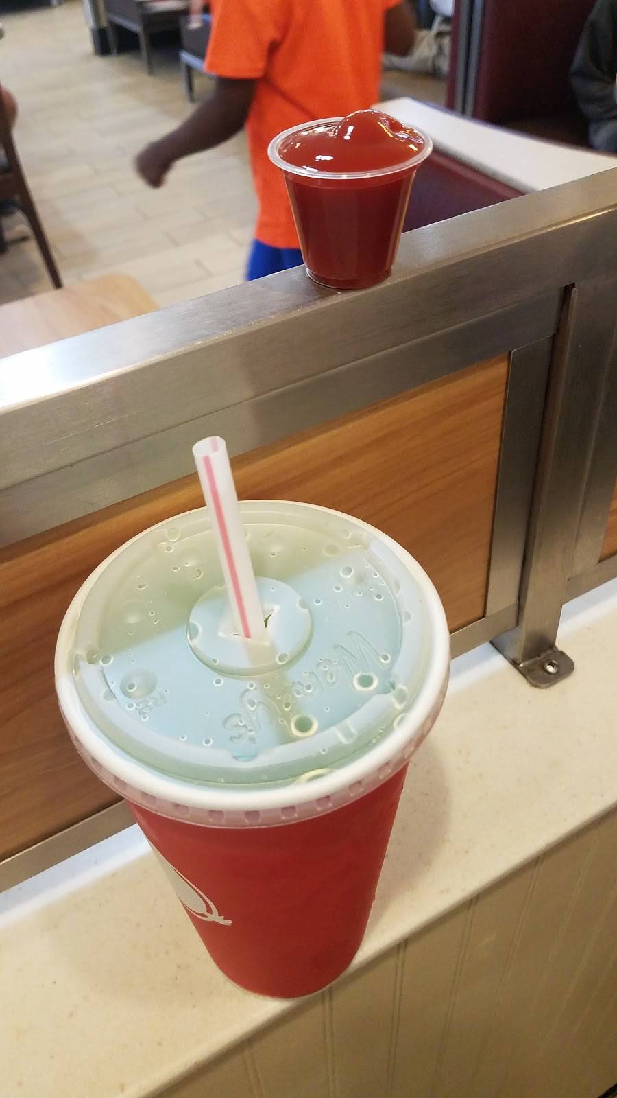 Wendys | restaurant | 211 Charlton Rd, Sturbridge, MA 01566, USA | 5083478702 OR +1 508-347-8702