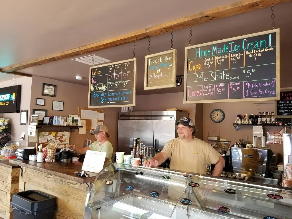 Riverbottom Coffee & Ice Cream Co. | cafe | 301 S Main St, Algonquin, IL 60102, USA | 2246789438 OR +1 224-678-9438