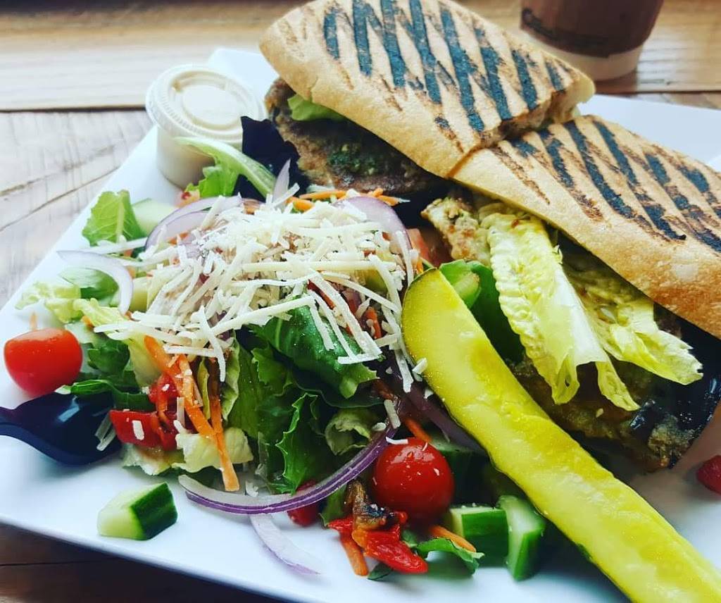 Pressed Cafe | cafe | 200 District Ave, Burlington, MA 01803, USA | 7813651412 OR +1 781-365-1412