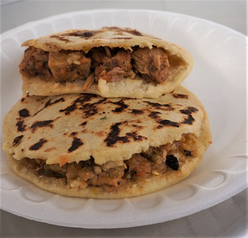 Tona y Lauras Cocina, MejorKTuAbuelitas | restaurant | 1430 E Truxtun Ave, Bakersfield, CA 93305, USA | 6614778305 OR +1 661-477-8305