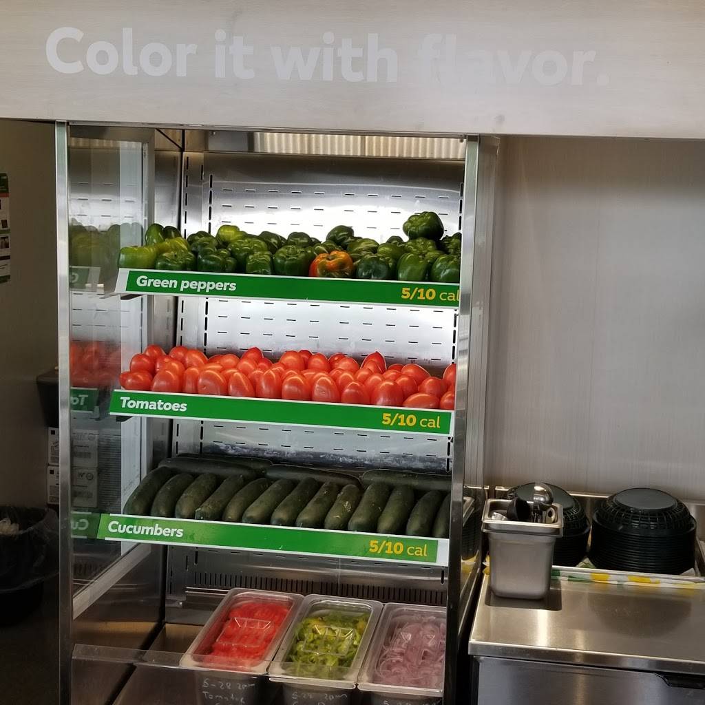 Subway | meal takeaway | 17330 140th Ave SE, Renton, WA 98058, USA | 4252356477 OR +1 425-235-6477