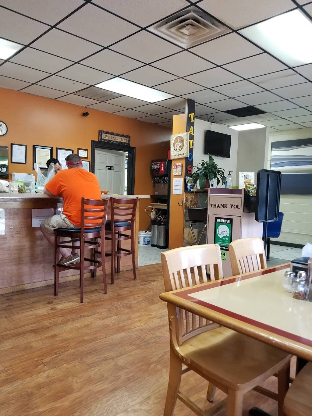 Tatos Pizzeria | restaurant | 109 Miller Rd, Mauldin, SC 29662, USA | 8646311150 OR +1 864-631-1150