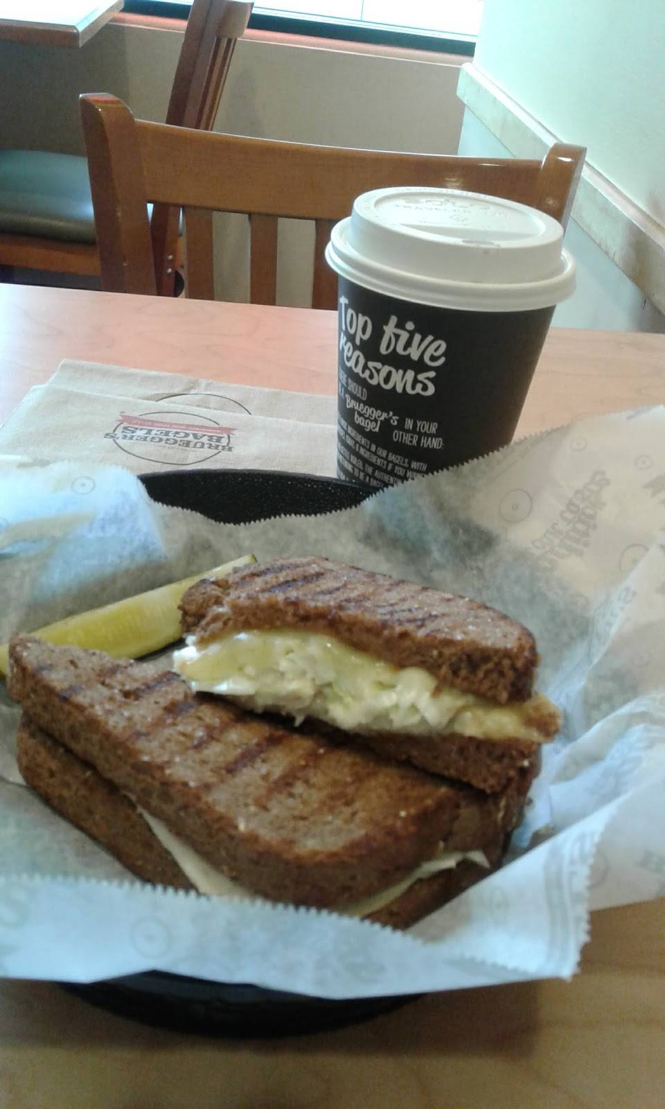Brueggers Bagels | bakery | 1719 Murray Ave, Pittsburgh, PA 15217, USA | 4124222814 OR +1 412-422-2814