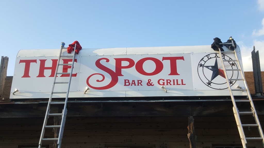 The Spot Bar and Grill | restaurant | 4818 Dacoma St at, Houston, TX 77092, USA | 7138644485 OR +1 713-864-4485