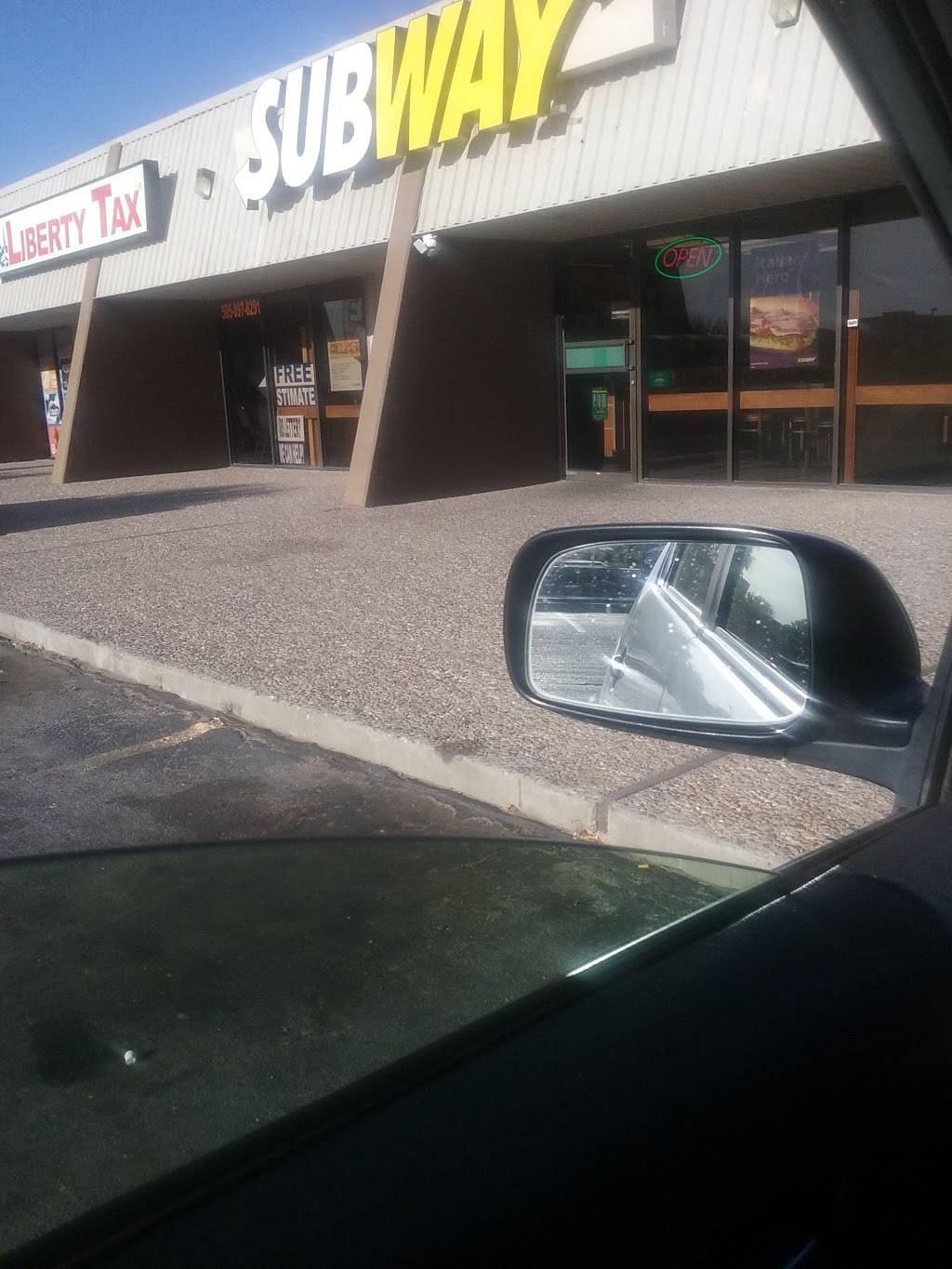 Subway | meal takeaway | 3200 Coors Blvd NW Suite E, Albuquerque, NM 87120, USA | 5053520094 OR +1 505-352-0094