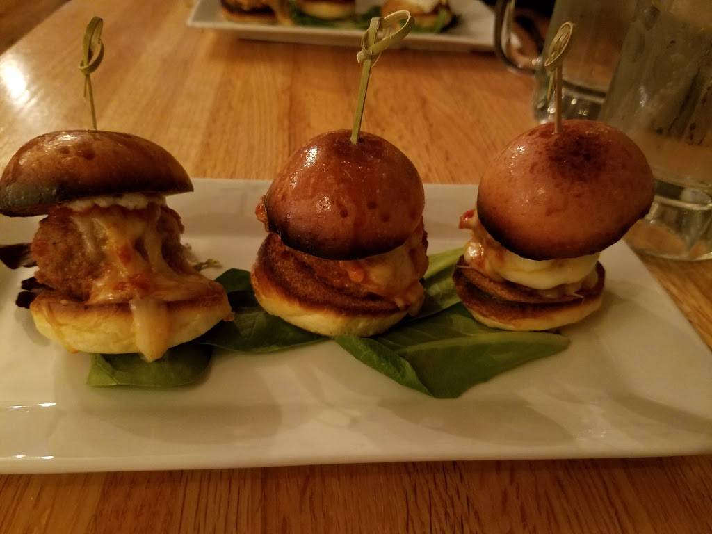 Gleasons | restaurant | 911 South St, Peekskill, NY 10566, USA | 9144021950 OR +1 914-402-1950