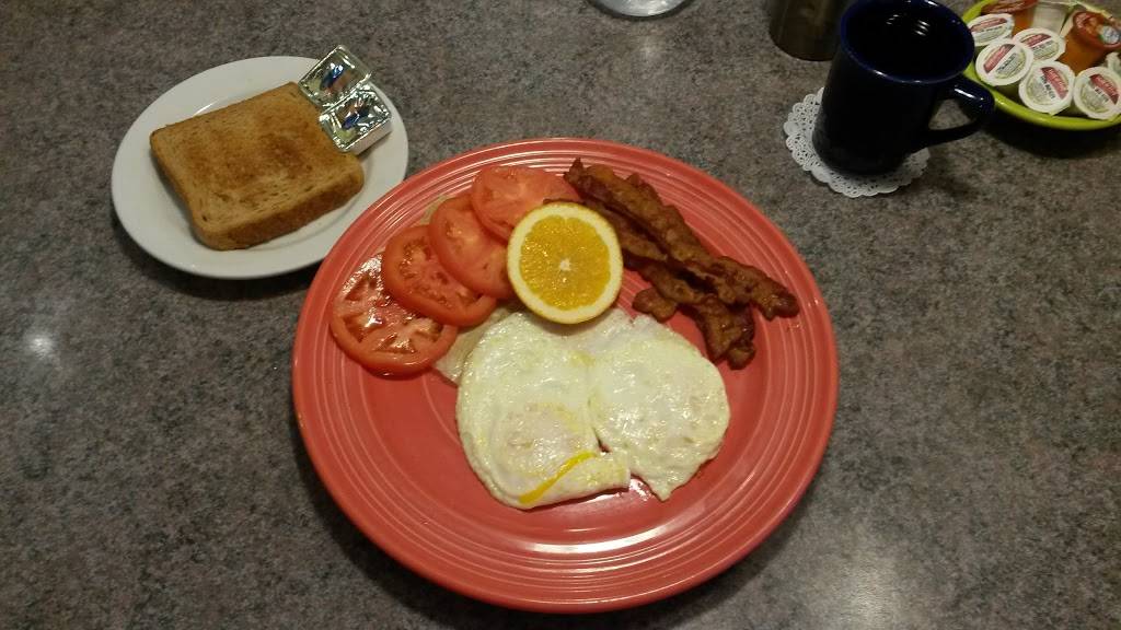 Uptown Cafe | cafe | 24 E Miner St, Arlington Heights, IL 60004, USA | 8473981720 OR +1 847-398-1720