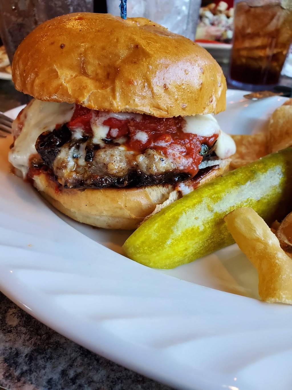 Amore’s Grill and Spirits | restaurant | 53100 Gratiot Ave, New Baltimore, MI 48051, USA | 5867499262 OR +1 586-749-9262