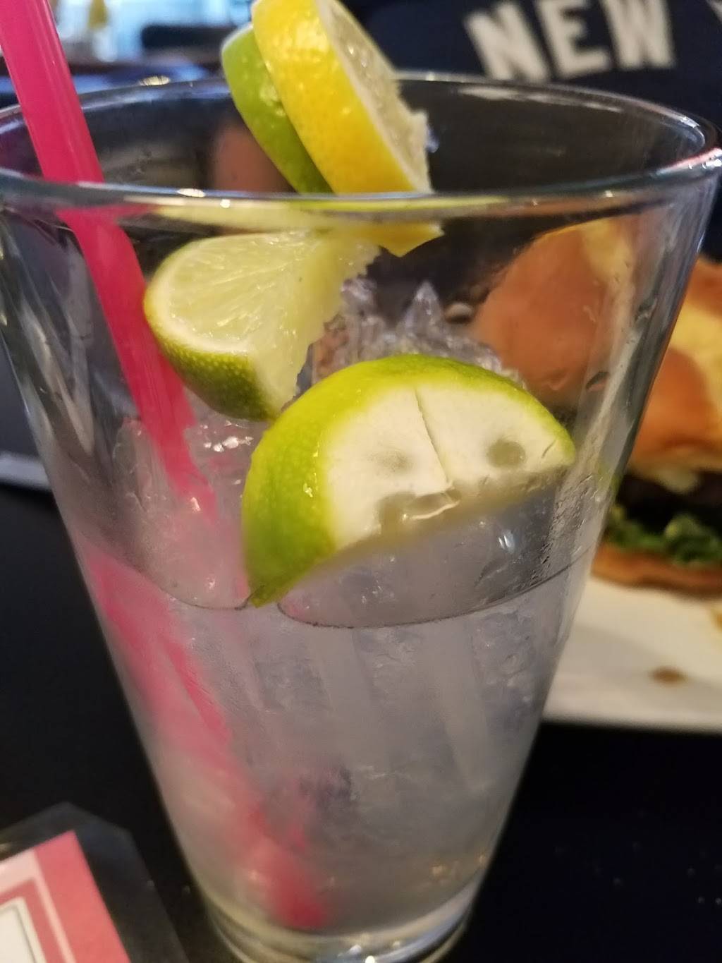 East Coast Food Pub & Grill | restaurant | 426 Walker St, Orland, CA 95963, USA | 5308652550 OR +1 530-865-2550