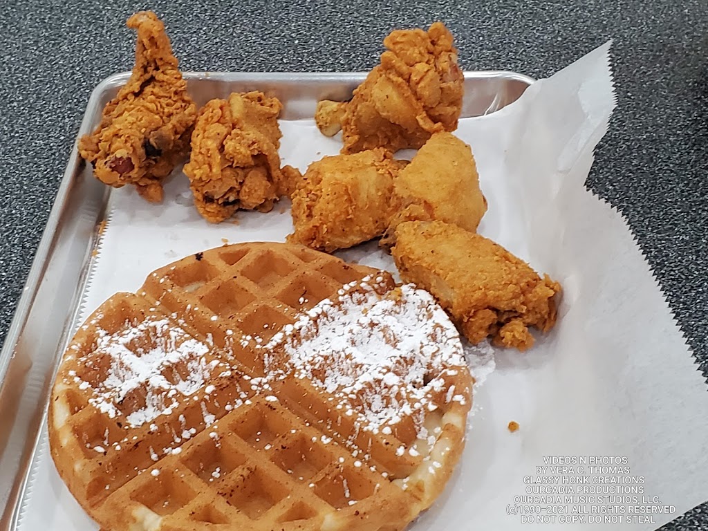P.S. TWISTED FRIED CHICKEN & WAFFLES | restaurant | N Galleria Dr, Scotchtown, NY 10941, USA | 8456735961 OR +1 845-673-5961