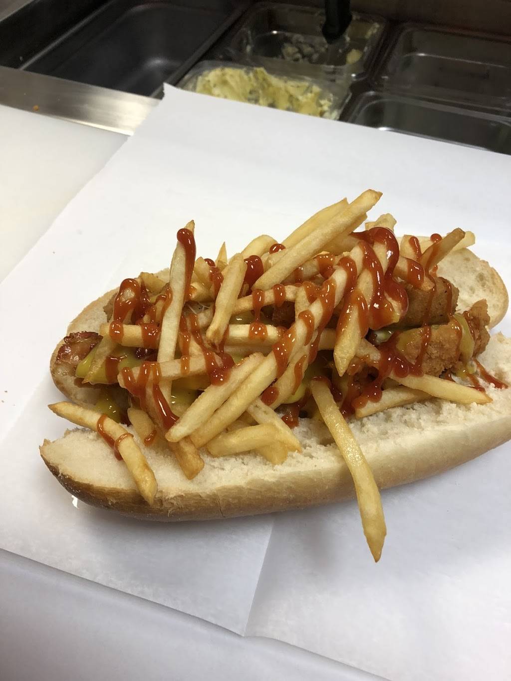 Fat wedge U | restaurant | 3835 Whitney Ave, Hamden, CT 06518, USA | 2032483777 OR +1 203-248-3777