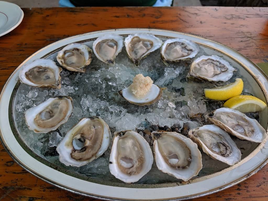 Salt Pine Social | restaurant | 244 Front St, Bath, ME 04530, USA | 2074428345 OR +1 207-442-8345