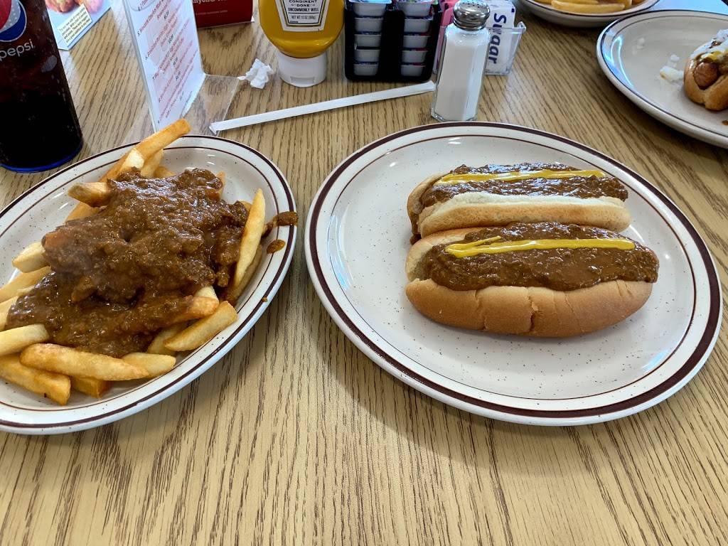 Howell Coney Island | restaurant | 1025 E Grand River Ave, Howell, MI 48843, USA | 5176187233 OR +1 517-618-7233