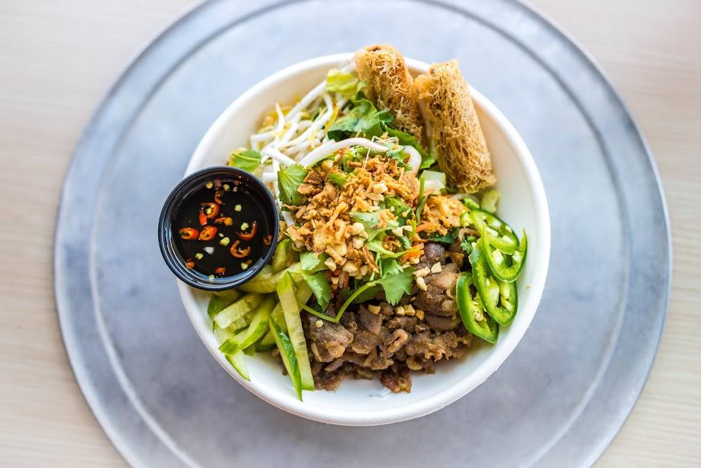 Nom Nom Asian Grill | restaurant | 13700 E Colfax Ave, Aurora, CO 80011, USA | 7207285104 OR +1 720-728-5104