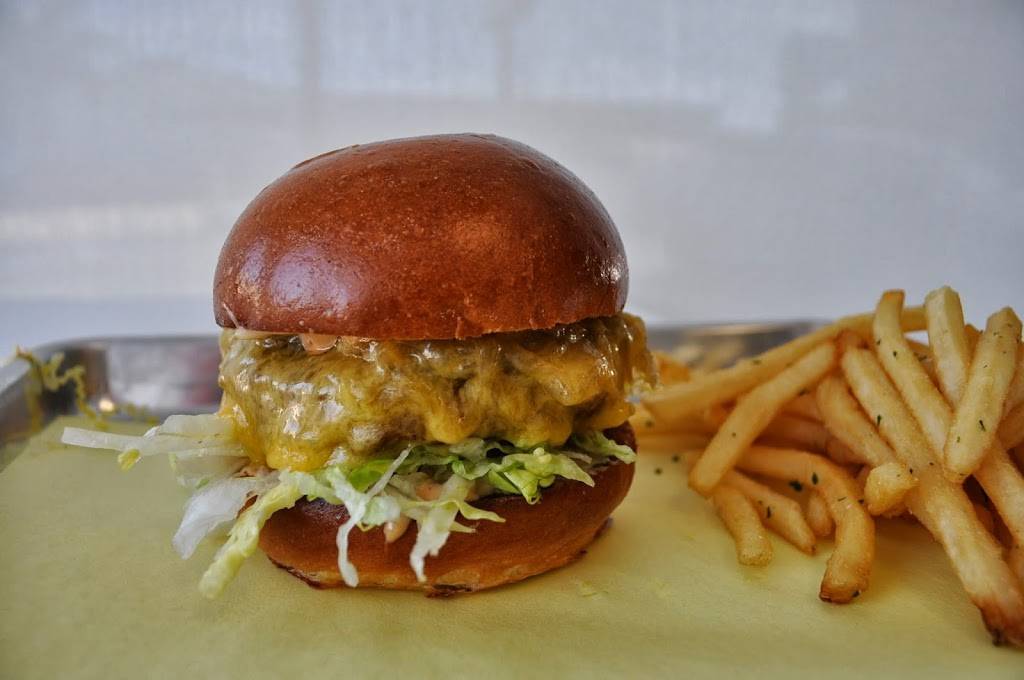 Quicksand | restaurant | 12201 Santa Monica Blvd, Los Angeles, CA 90025, USA | 3104399170 OR +1 310-439-9170