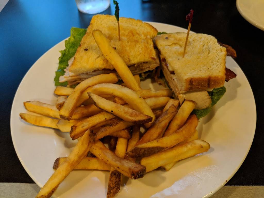 Door County Fire Company | restaurant | 38 S 3rd Ave, Sturgeon Bay, WI 54235, USA | 9208180625 OR +1 920-818-0625