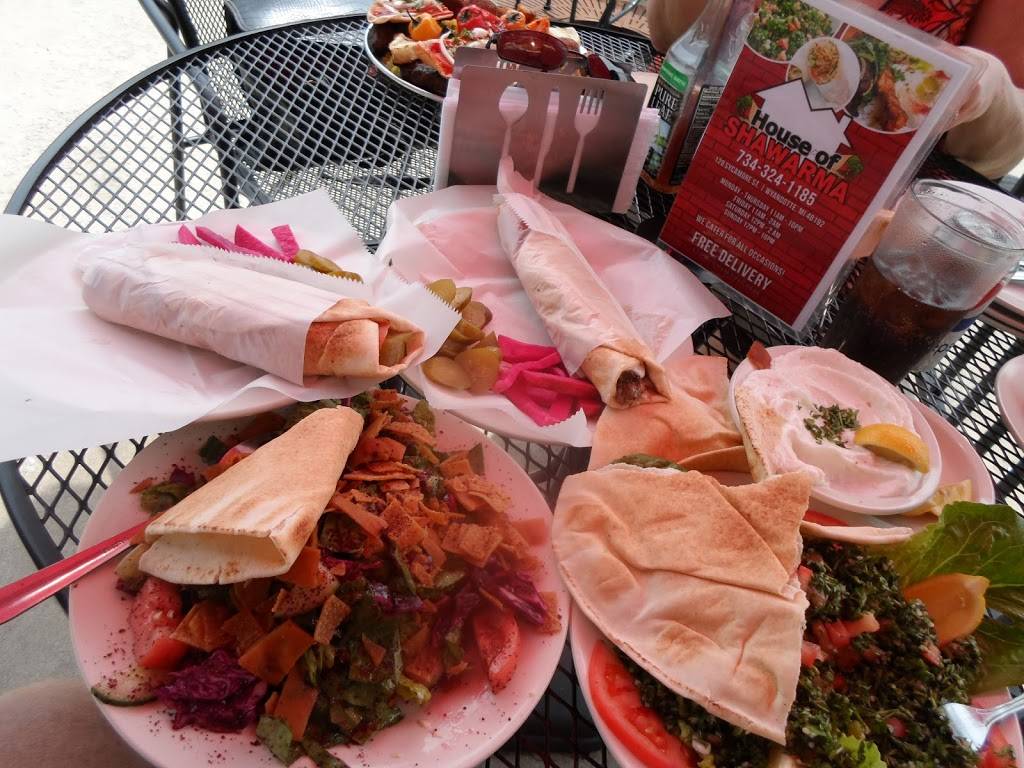 House of Shawarma | restaurant | 128 Sycamore St, Wyandotte, MI 48192, USA | 7343241185 OR +1 734-324-1185