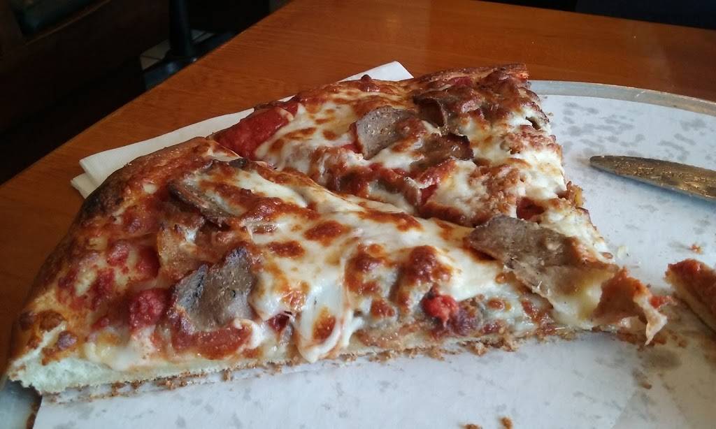 Main Street Pizza | restaurant | 229 Main St, Ashaway, RI 02804, USA | 4013776860 OR +1 401-377-6860