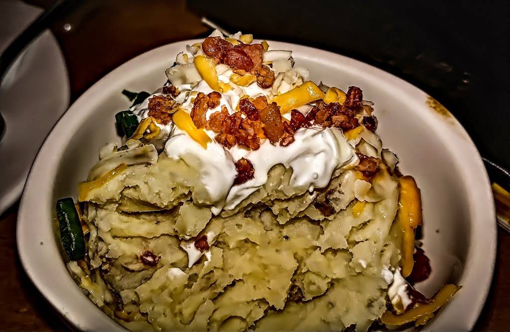 Outback Steakhouse | restaurant | 909 N Elmhurst Rd, Mt Prospect, IL 60056, USA | 8475414329 OR +1 847-541-4329