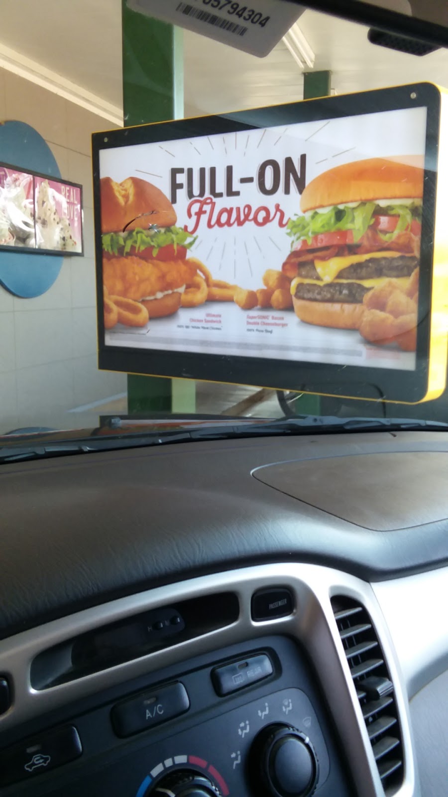 Sonic Drive-In | restaurant | 1216 E Antigo St, Stamps, AR 71860, USA | 8705332161 OR +1 870-533-2161