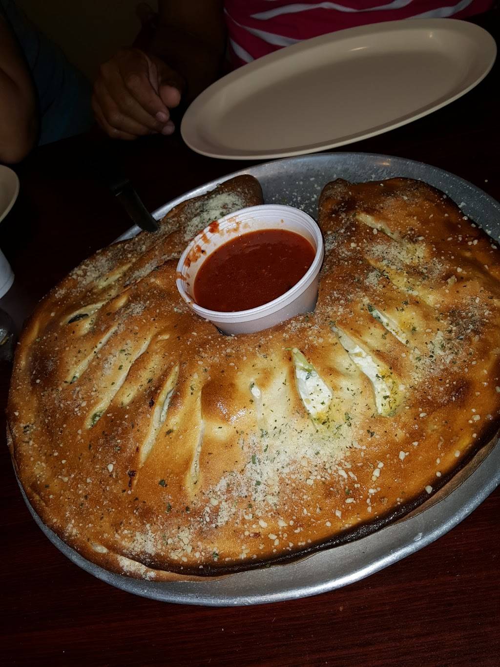 Bellas New York Style Pizza | restaurant | 1918 Boy Scout Dr, Fort Myers, FL 33907, USA | 2392754800 OR +1 239-275-4800